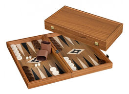 BACKGAMMON