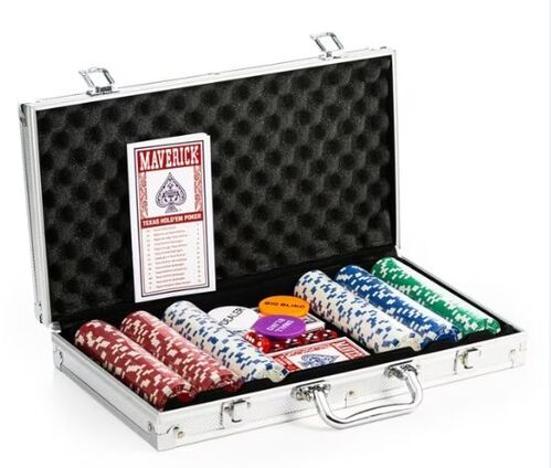 MALETIN POKER 300 FICHAS