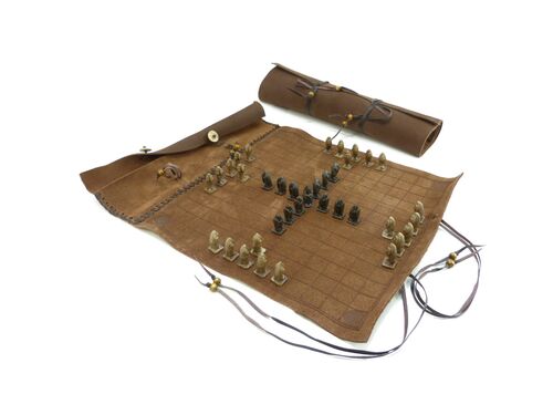 HNEFATAFL 13