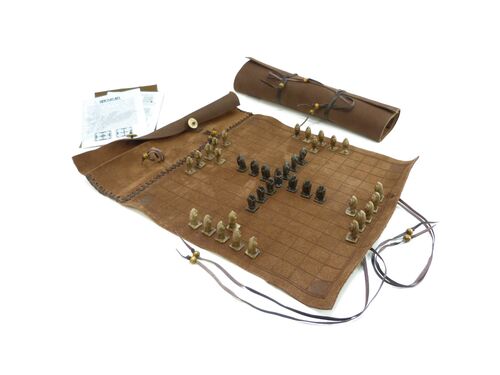 HNEFATAFL 13